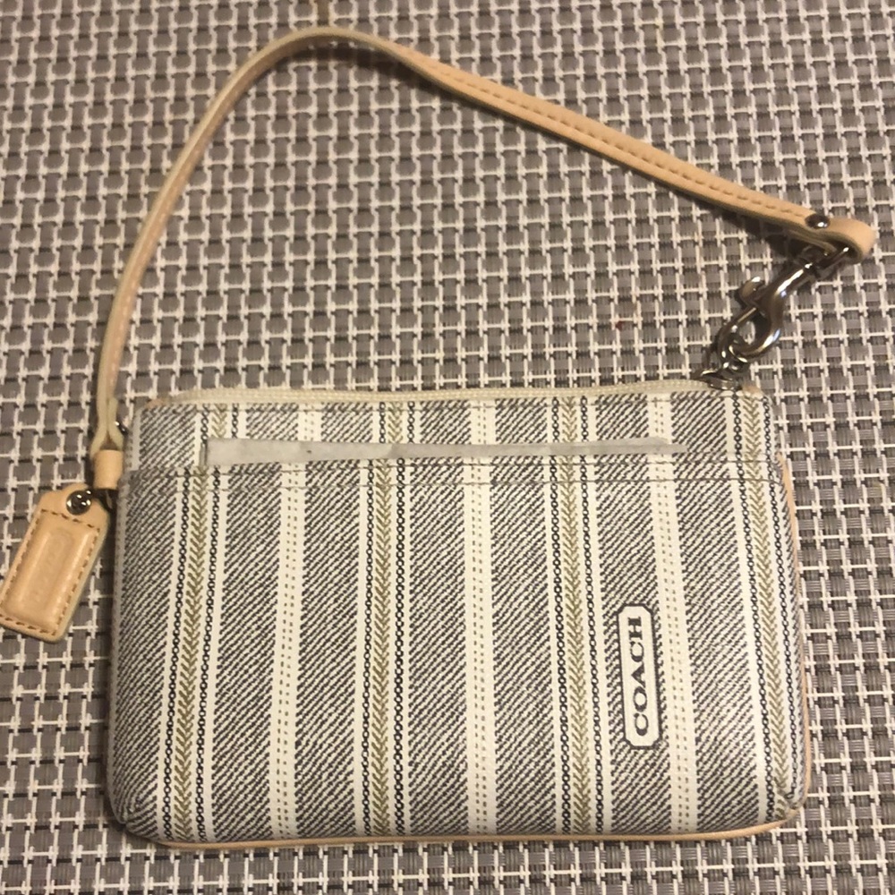 Coach wristlet brand new! Beautiful item NWOT